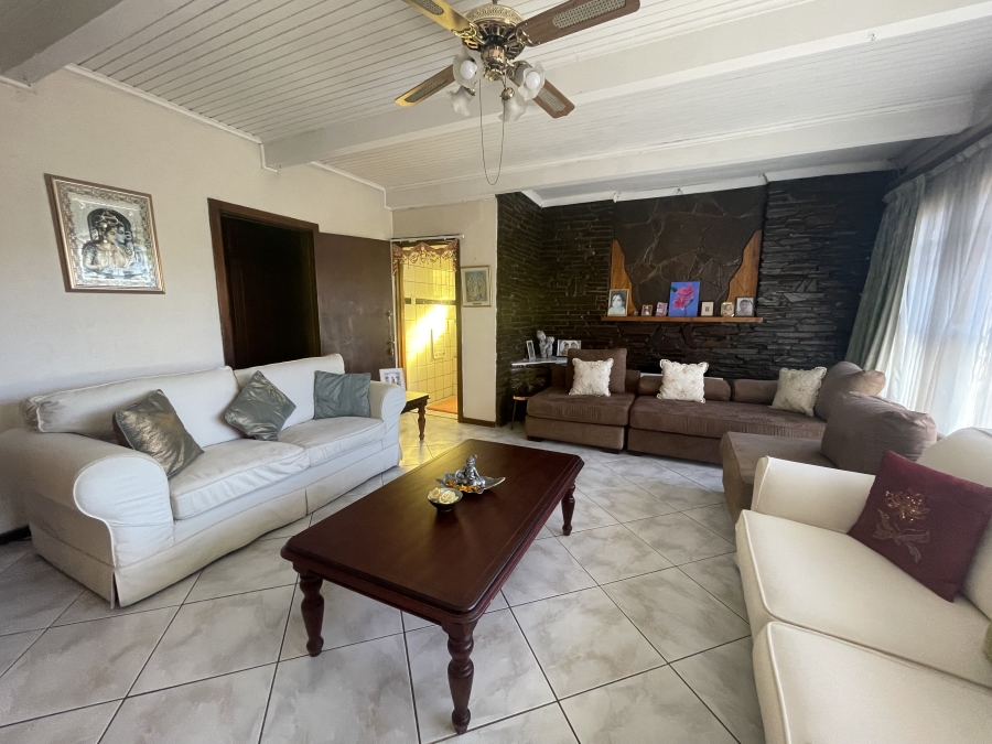 4 Bedroom Property for Sale in Braelyn Heights Eastern Cape